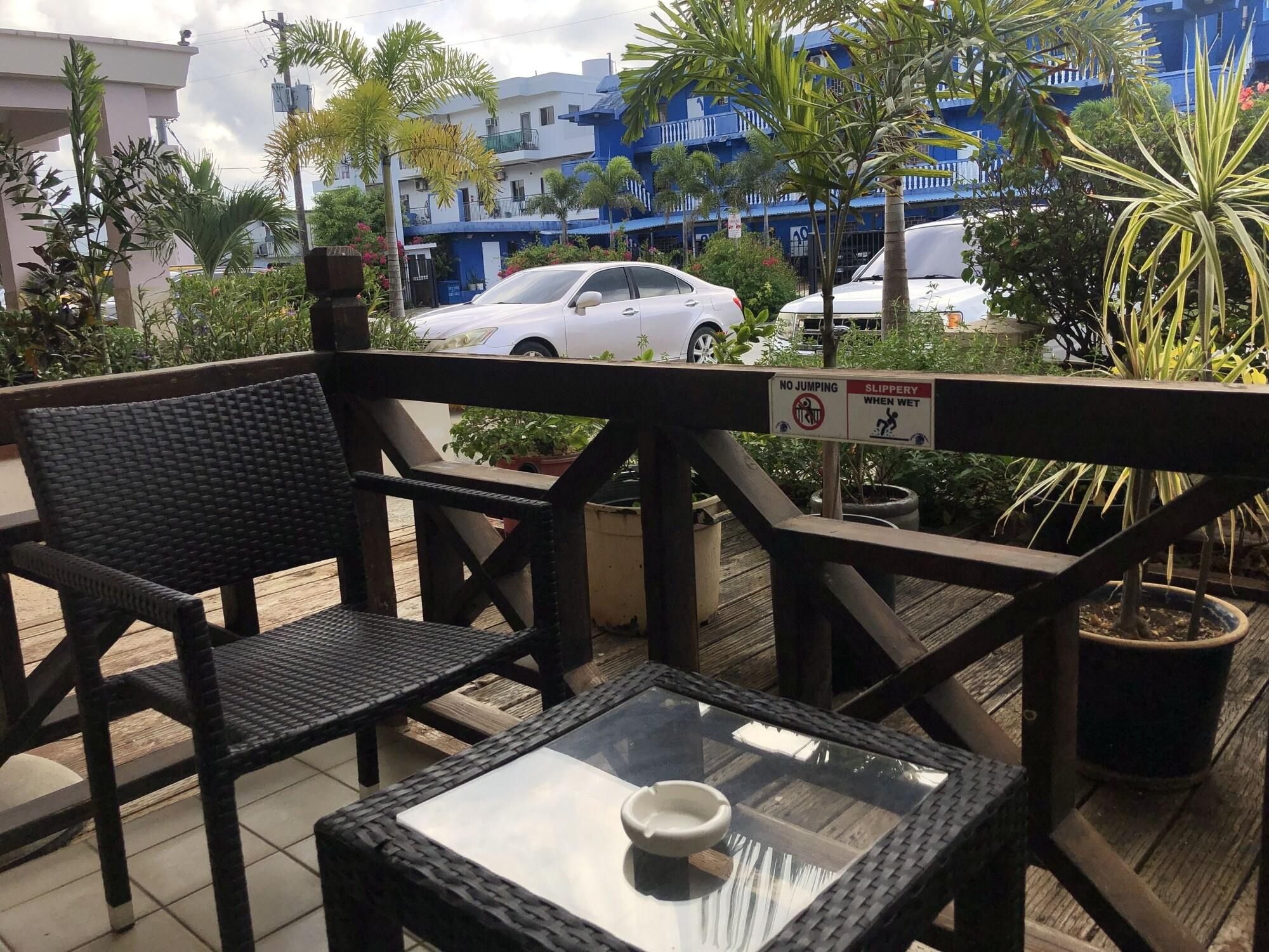 Holiday Saipan Hotel Exterior foto